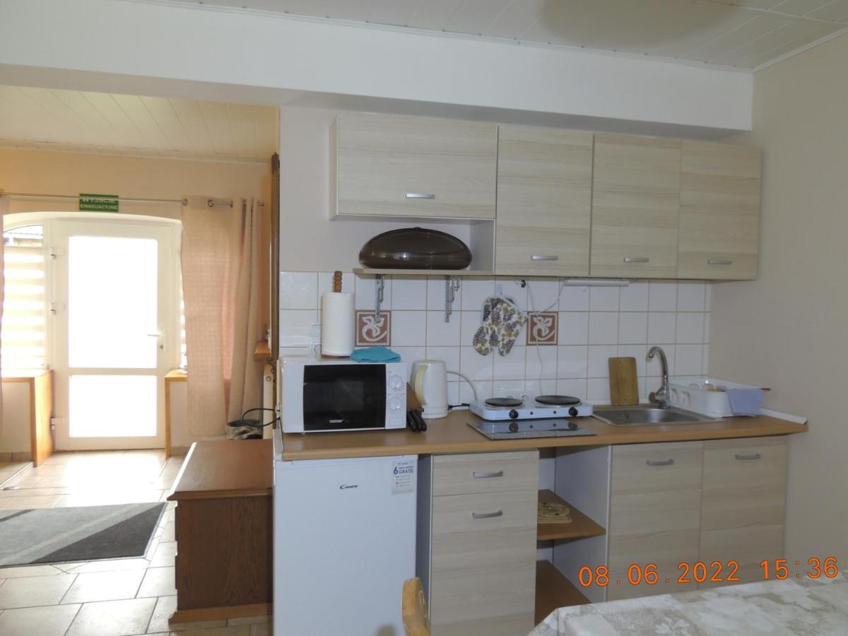Gdzie Diabel Mowi Dobranoc Apartment Пиш Екстериор снимка